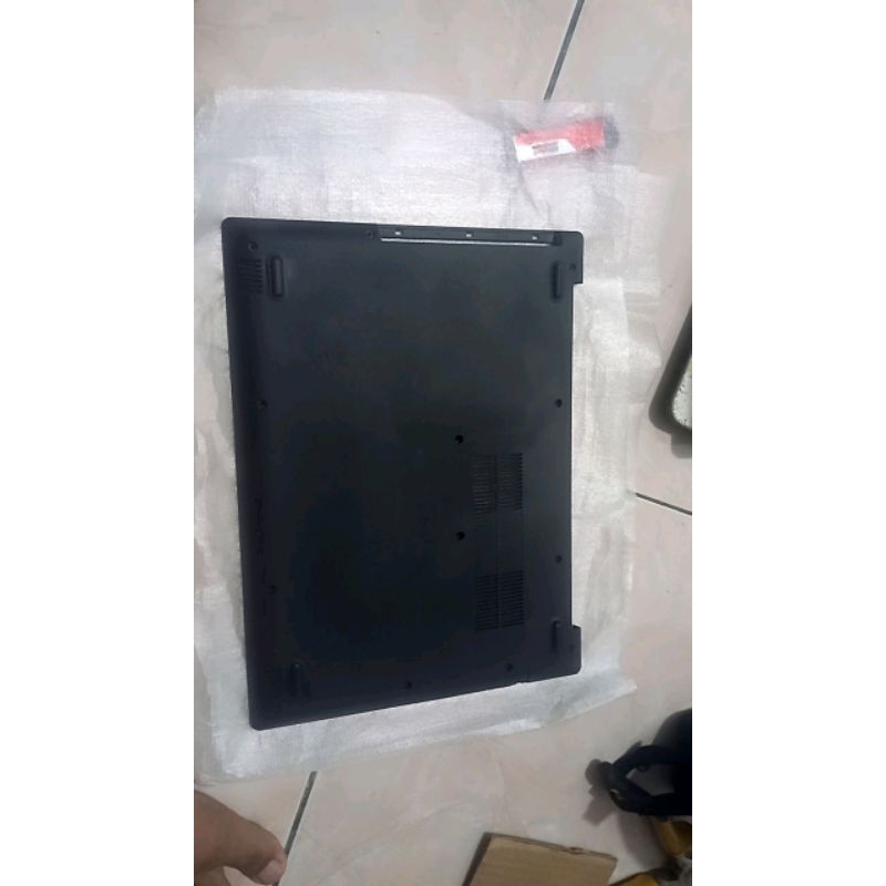 button case casing bawah casing D laptop Lenovo Ideapad 320 330