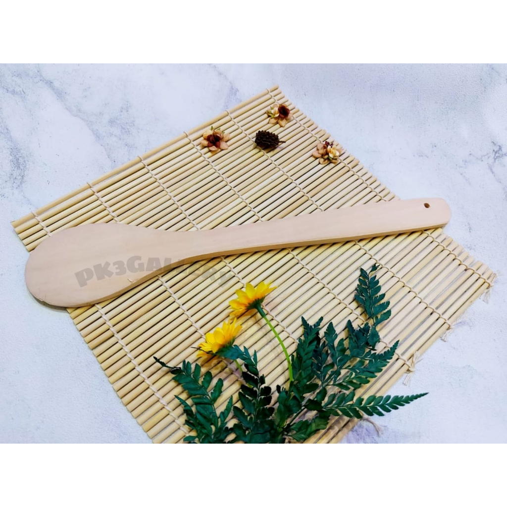 Irus/Sodet Spatula Kayu Bulat