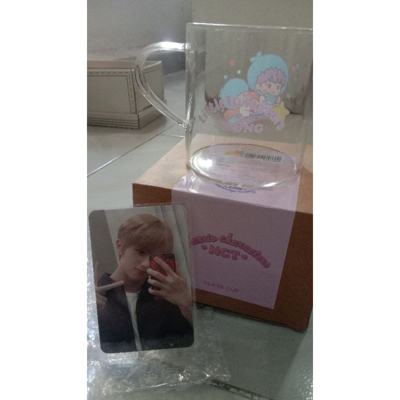 WTS JISUNG GLASS SANRIO