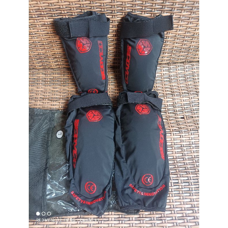 knee dan Elbow protector Scoyco K18 size L pelindung lutut siku