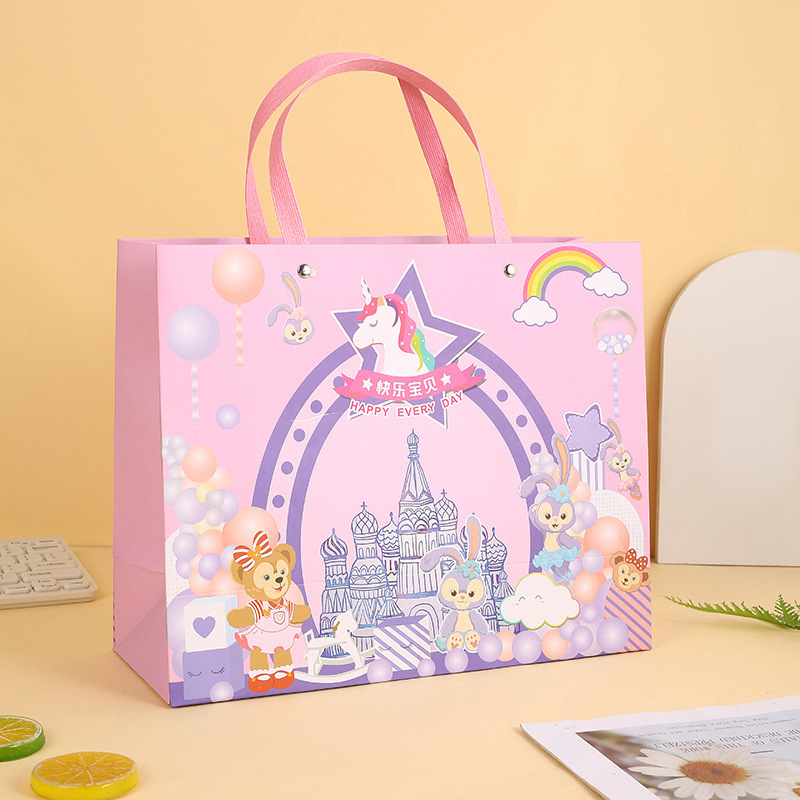 

Paper bag Happy Birthday Unicorn Dino 23x10x22cm dan 31x11x25cm
