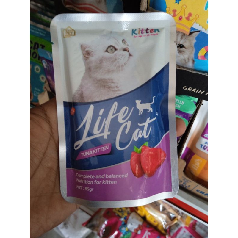 life cat sachet tuna kitten 85g