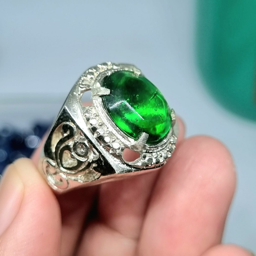 cincin batu akik permata zamrud sintetic tidak asli