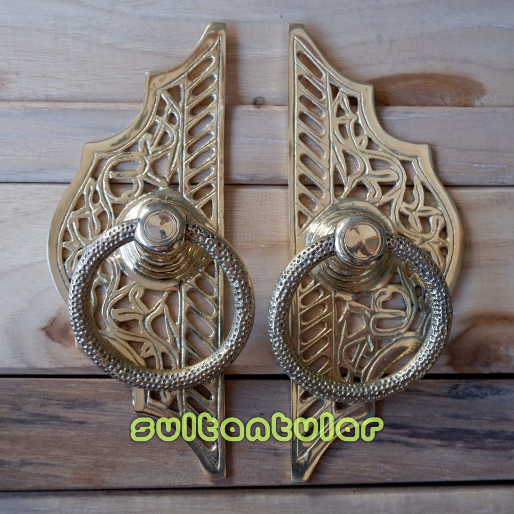 Handle pintu rumah kupu tarung kuningan antik