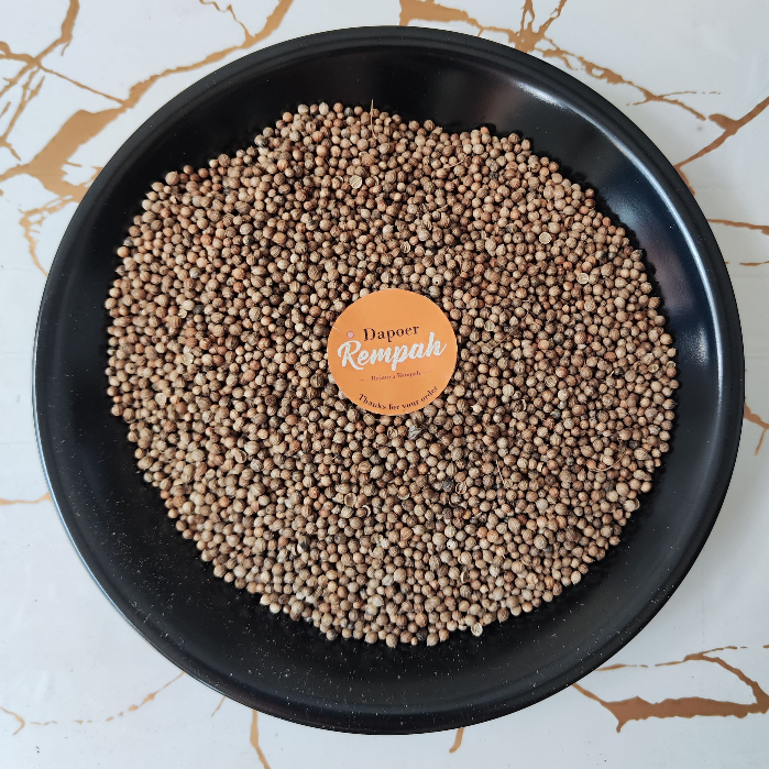 

Biji ketumbar 1 kg