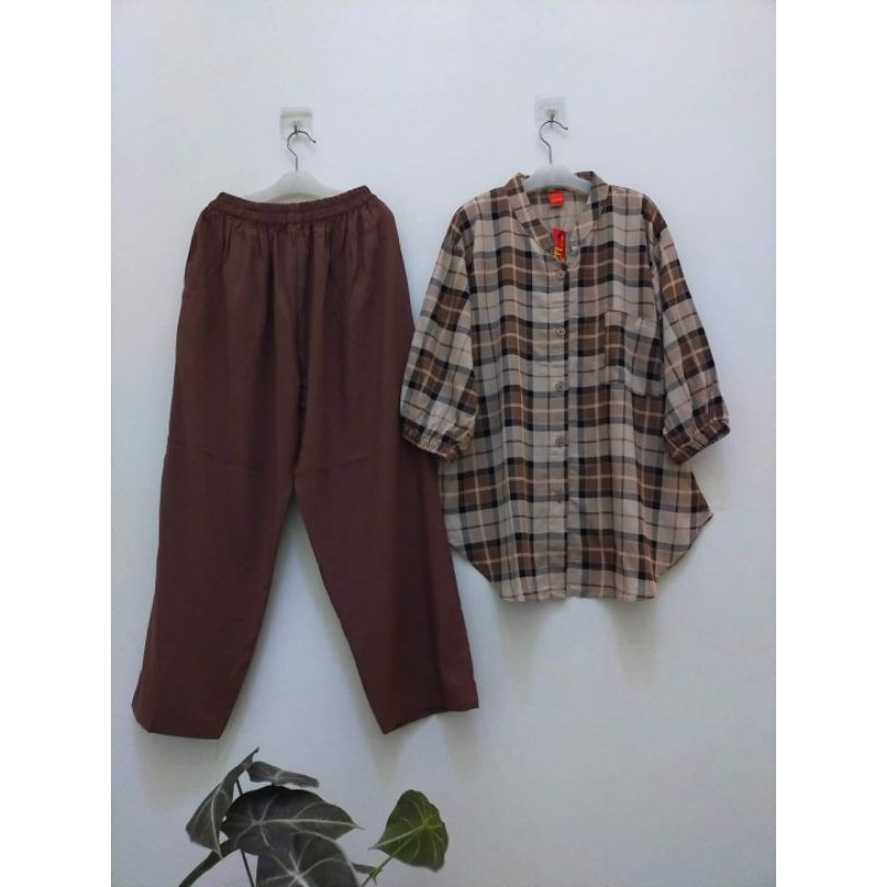 setelan kemeja wanita bahan rayon twill /motif kotak-kotak