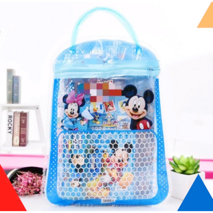 

SET ALAT TULIS ANAK SEKOLAH MOTIF KARTUN FREE BAG STATIONERY / PERLENGKAPAN ANAK SEKOLAH KARAKTER SUPERHERO / COD READY MAKASSAR