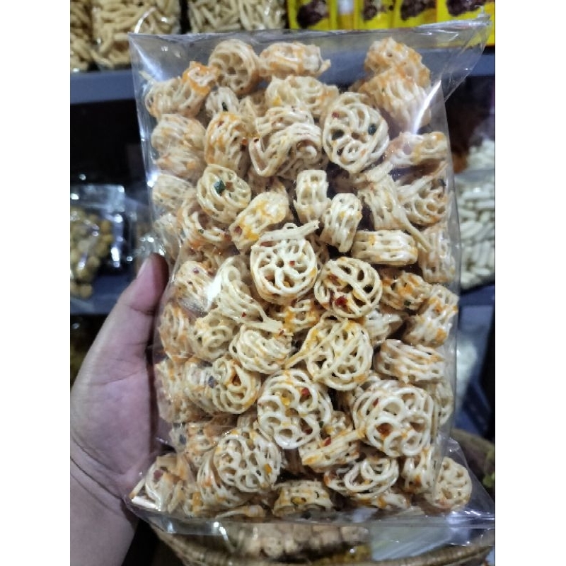 

kerupuk seblak rapael