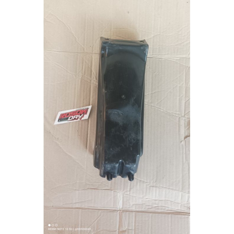 Selebor Tengah Kolong GL100 Original Selebor Slebor Spakbor Kolong Tengah Honda GL100 GL125 CB k5 Or