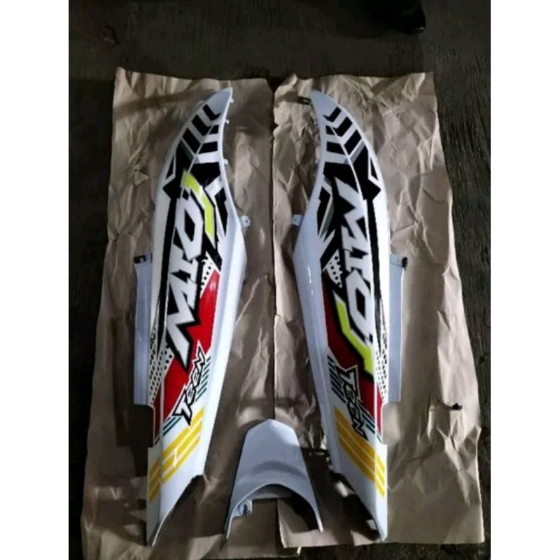 COVER BODI BELAKANG YAMAHA MIO J