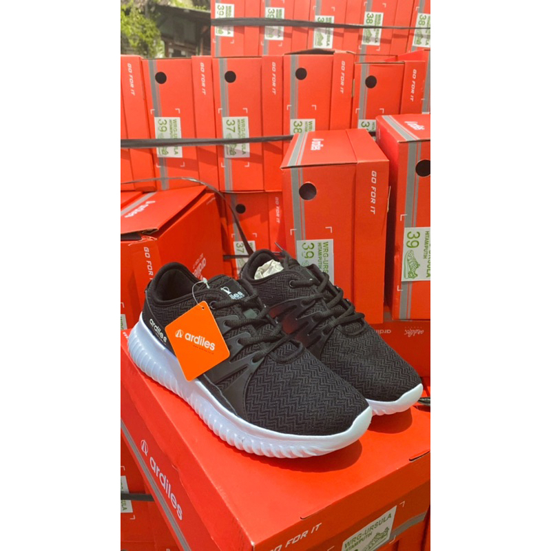 SEPATU RUNNING ARDILES WRG-URSULA SIZE 37-40