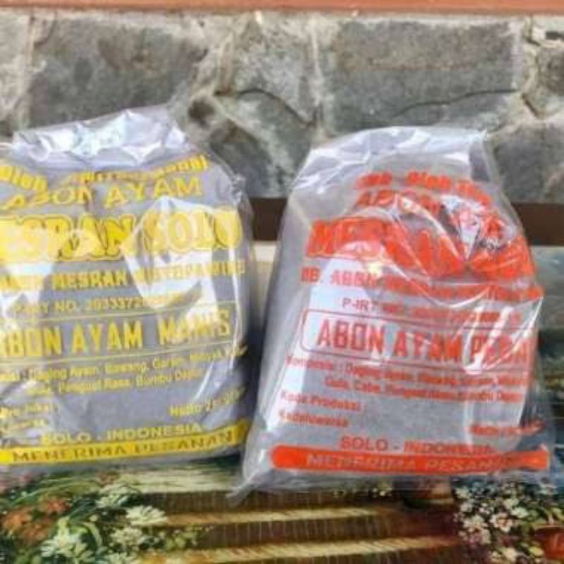 

Abon Ayam Mesran 250gr Manis / Pedas oleh oleh khas Solo