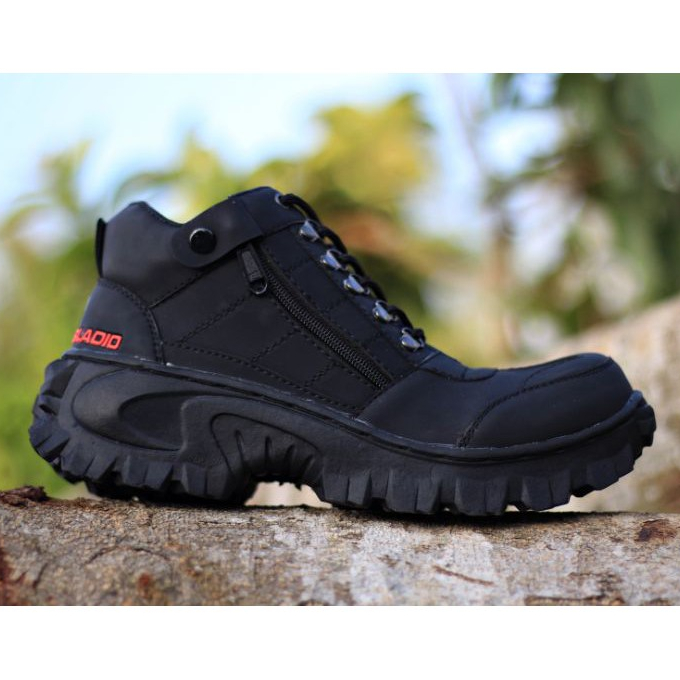 MARTIN - Sepatu Boots Pria Safety Gladio Lion Low Original