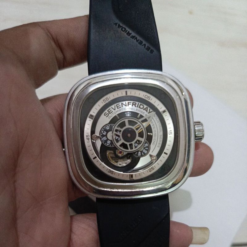 jam tangan Automatic Sevenfriday Sf-P18/01-80517 mulus kinclong preloved second bekas