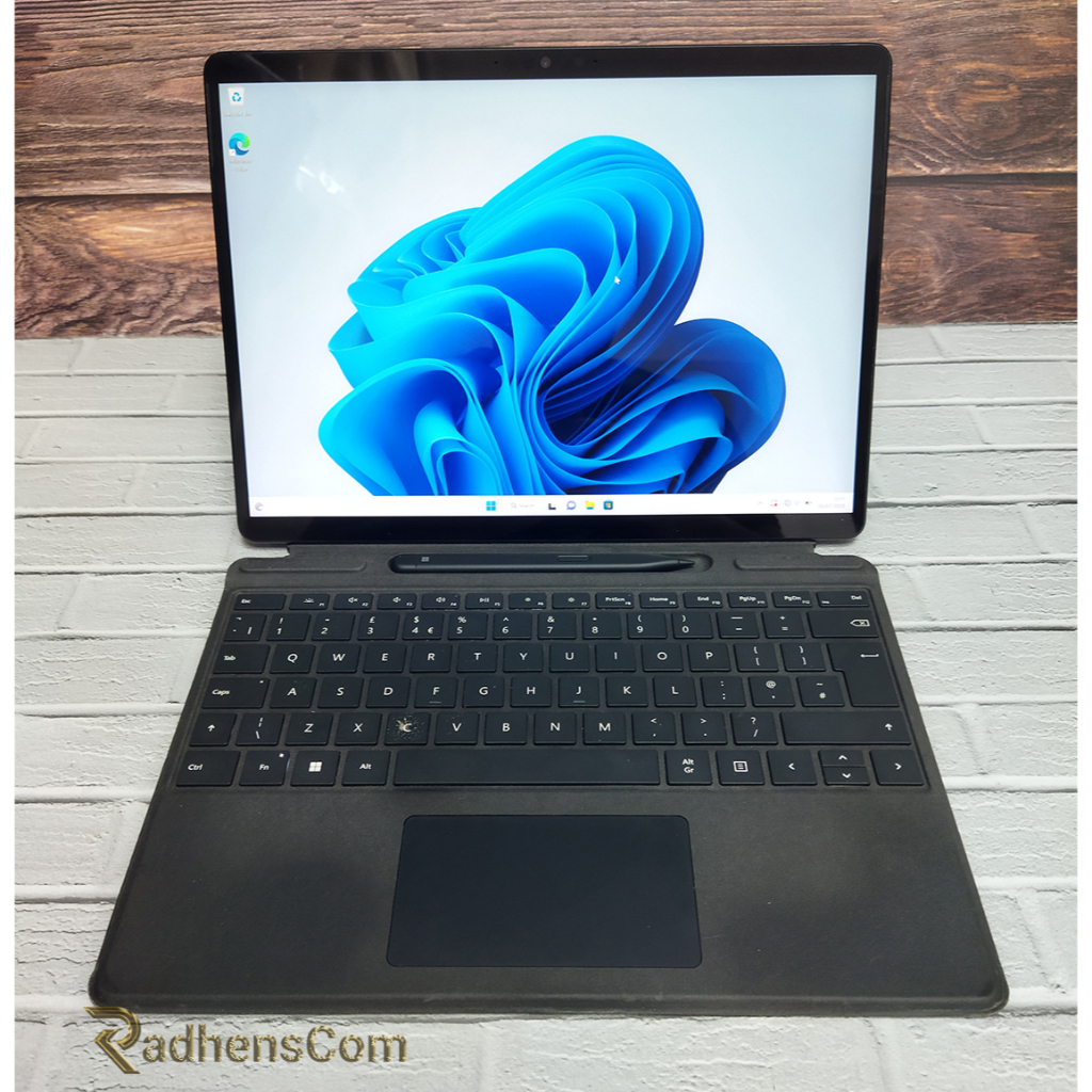 Microsoft Surface Pro 8 11 Gen i7 16GB 256GB