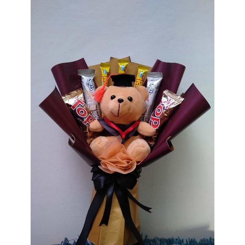 Buket Boneka Wisuda dan Snack