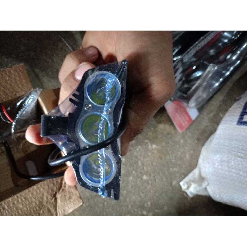 lampu sorot LED mata 3 , motor KLX ,CRF