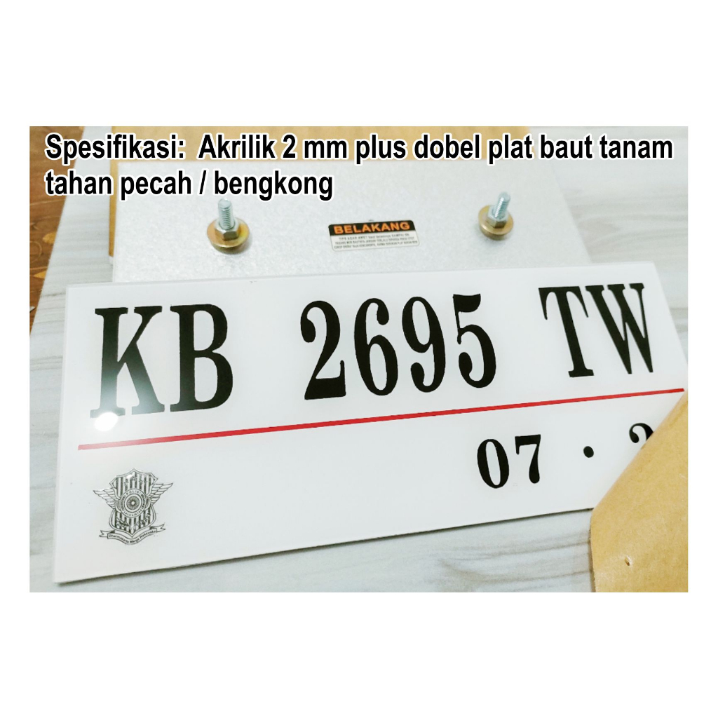 PLAT VARIASI AKRILIK PUTIH