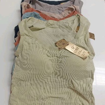 Tanktop crop dengan busa tipis nempel bralette bra bh tanktop bra fema busa tipis halus