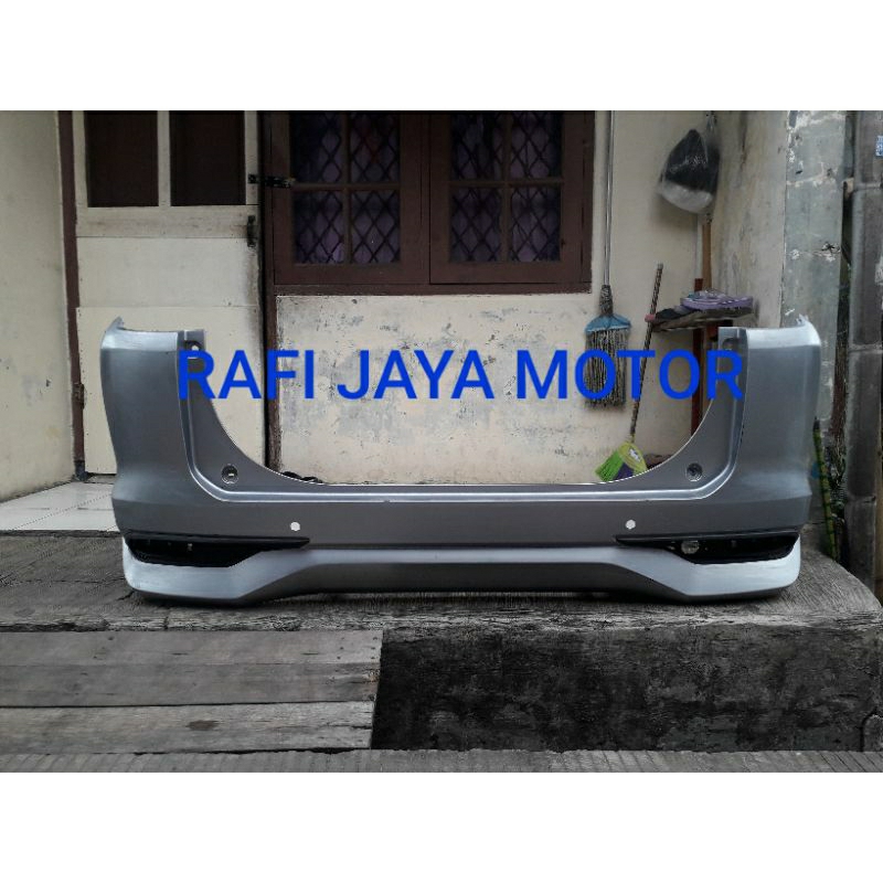 bumper belakang avanza 2023