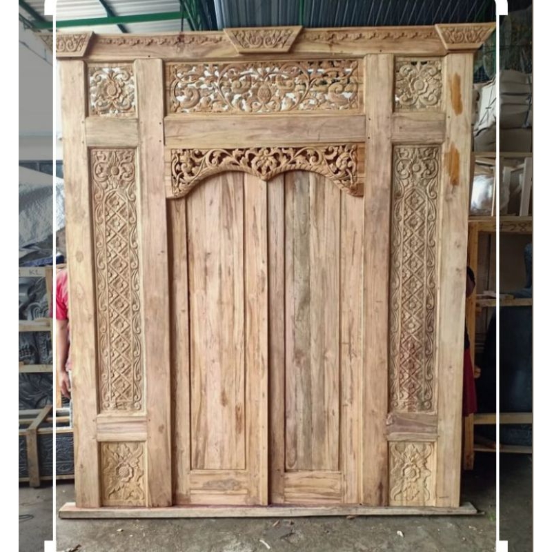 pintu ukir minimalis