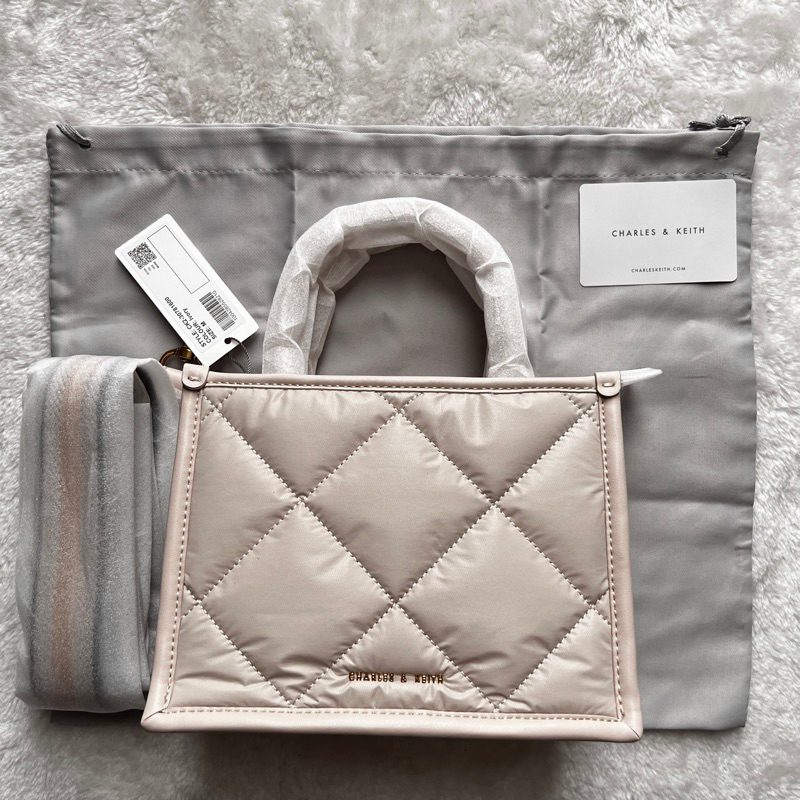 Tas Charles and Keith Celia Quilted Double Handle in Ivory New bukan Preloved