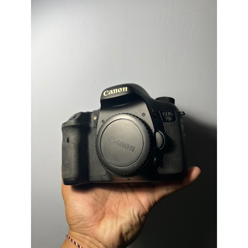 Canon 7D Body Only