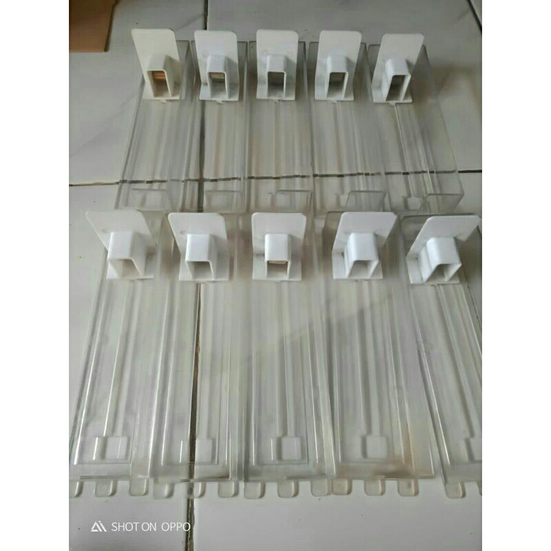 PUSHER AKRILIK ROKOK EX MINIMARKET 24CM