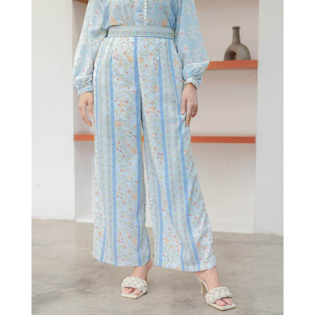 ARSSCARF Halina Pants - Sky Blue