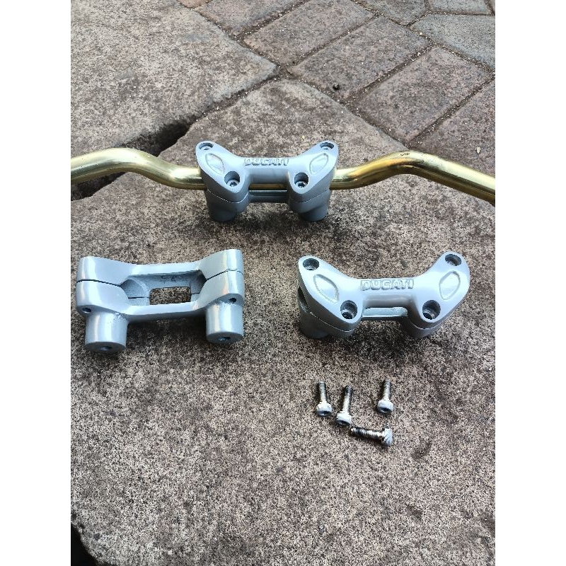 RAISER DUCATI HANDMADE SUPER TEBAL NEW (UNIVERSAL)RACER DUCATI HANDMADE