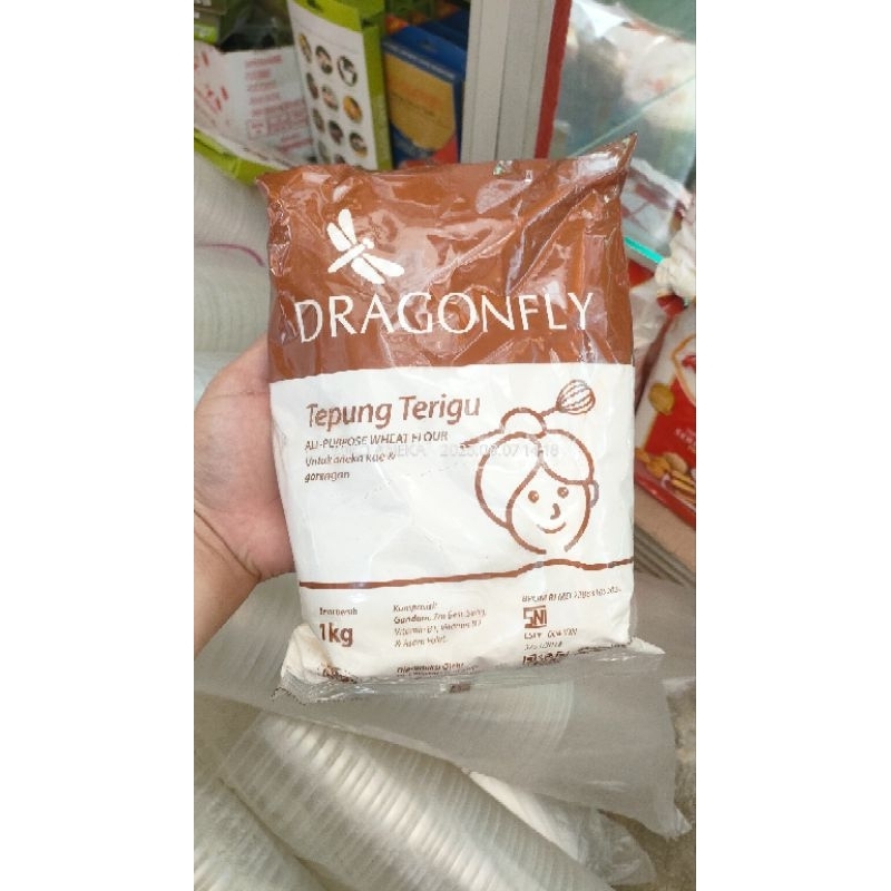 

TEPUNG TWRIGU DRAGONFLY 1KG