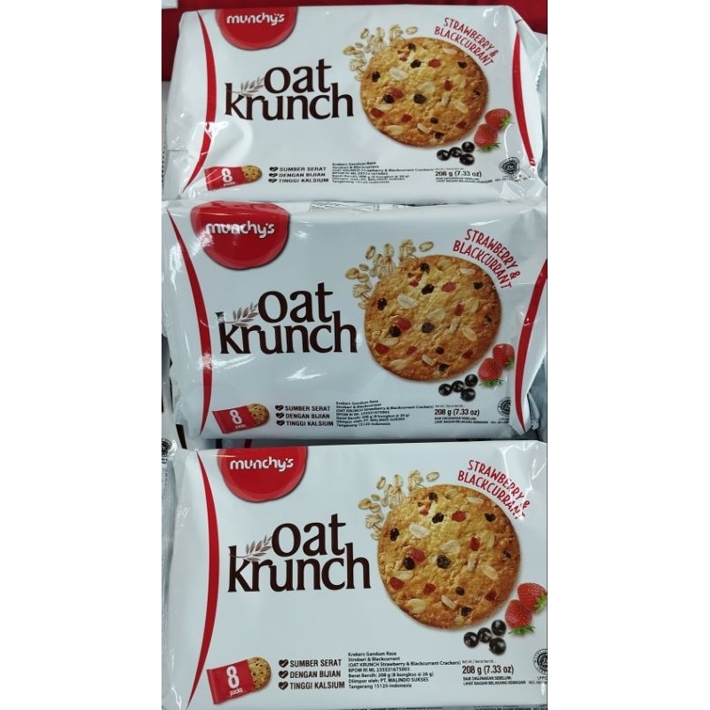 

Munchy's Oat Krunch Strawberry & Blackcurrant