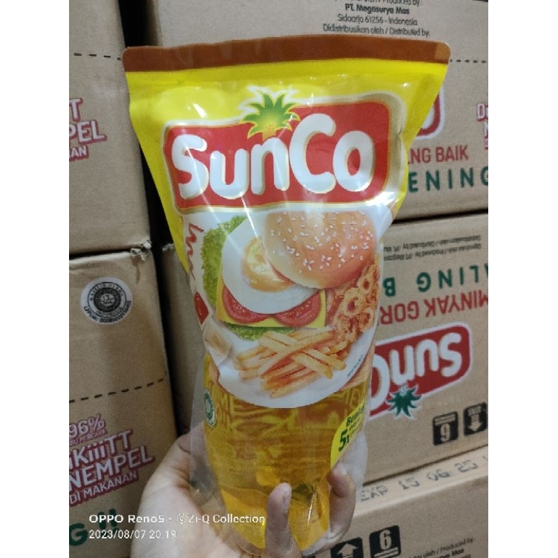 

Live Minyak Goreng SunCo Murah diskon 50 persen 1 liter