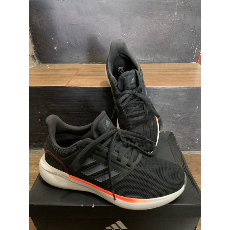 Adidas Run Shoes EQ19