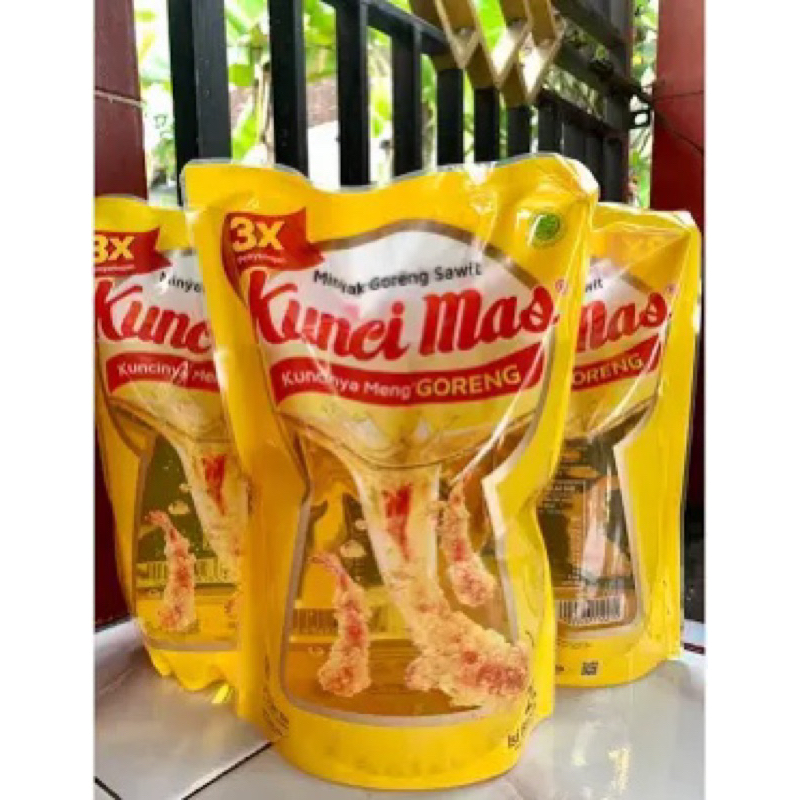 

kunci mas minyak goreng kemasan 2L