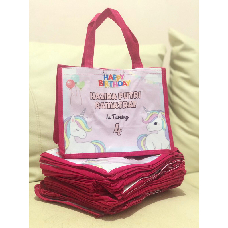 

Tas souvenir custom / Goodie bag