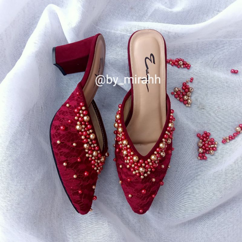 Selop Pengantin Wanita / wedding shoes