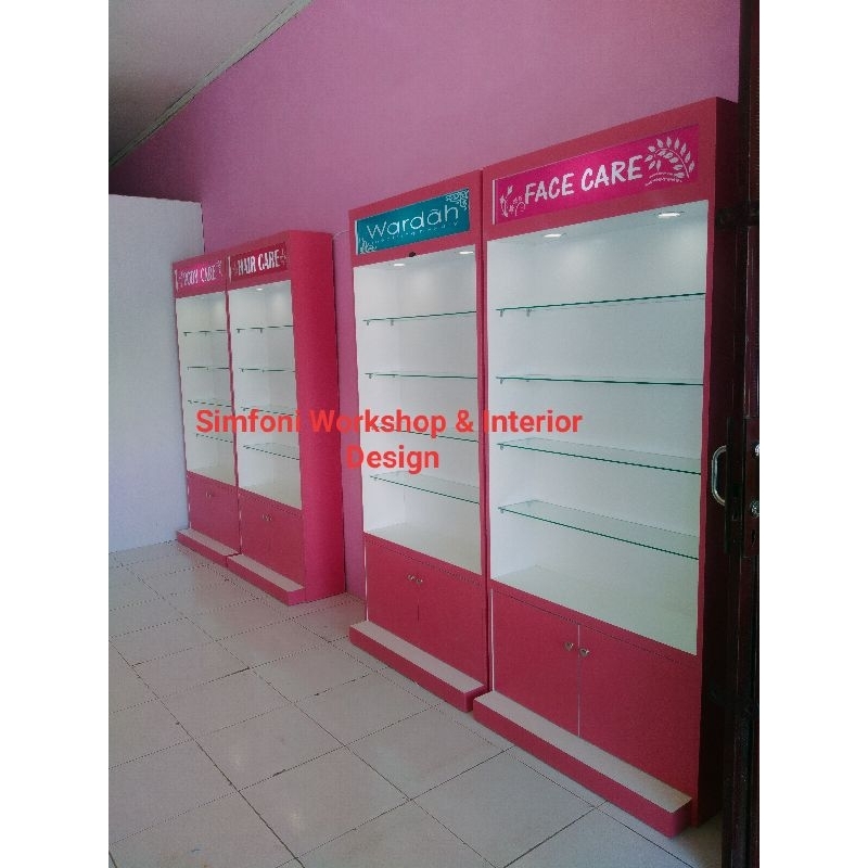 Rak Display Kosmetik