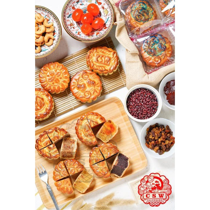 Mooncake CSW Palembang Vegetarian Kombinasi/Campuran/Mix (Box = 4 Pcs)