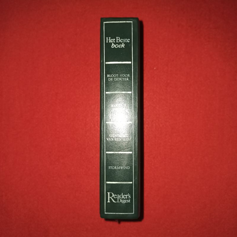 buku lawas reader s digest novel bahasa Belanda bloot voor de dokter