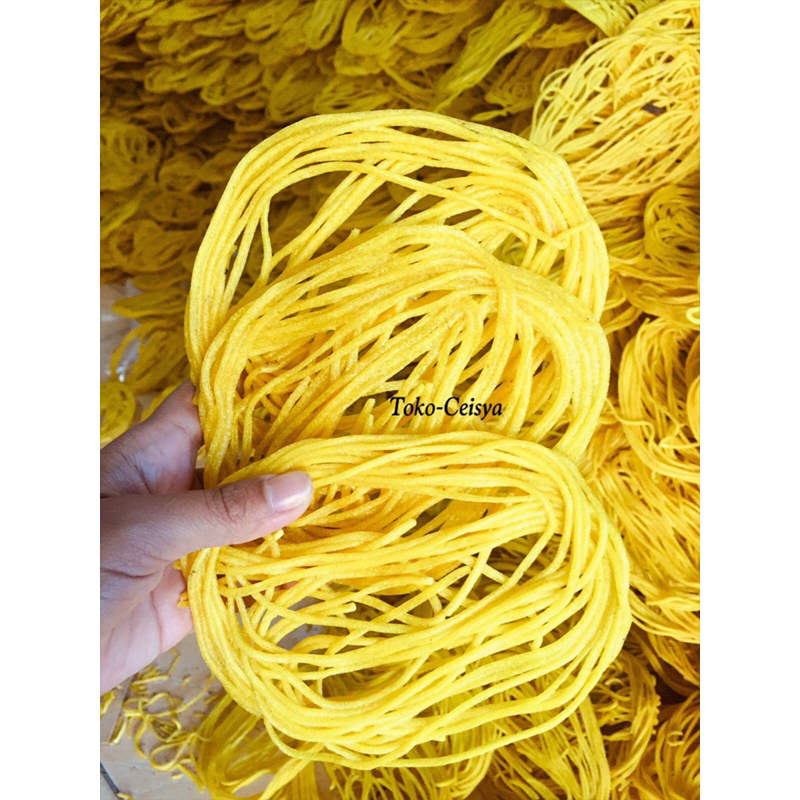 

KRUPUK MIE KUNING DARI SINGKONG - 1KG