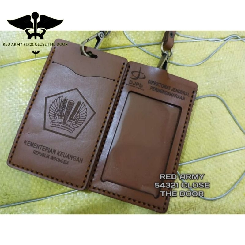 

Holder ID Card Kulit Asli Tali Lanyard Name Tag Logo KEMENKEU