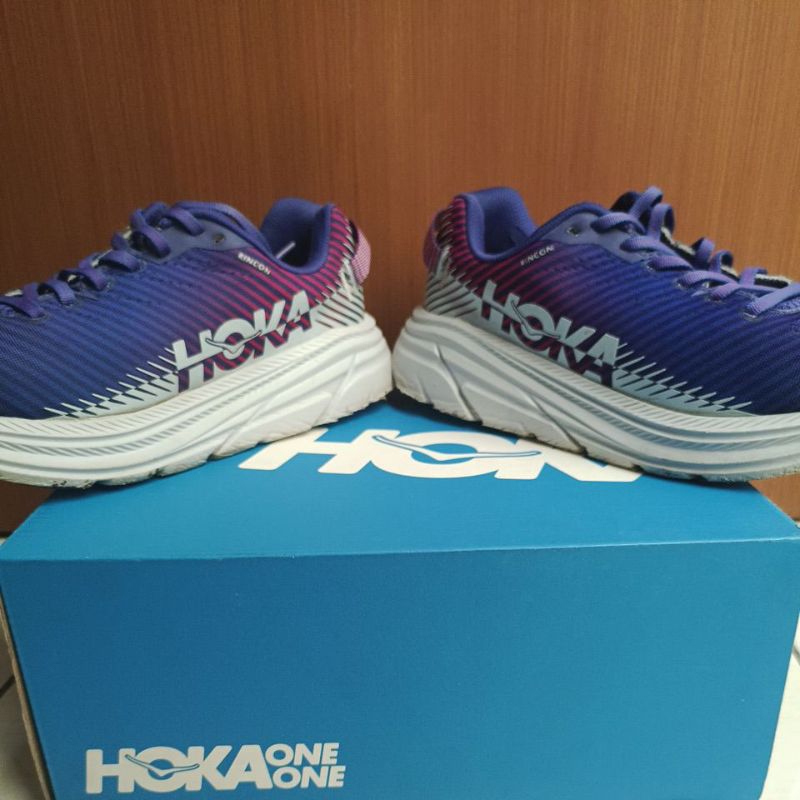 sepatu second Hoka