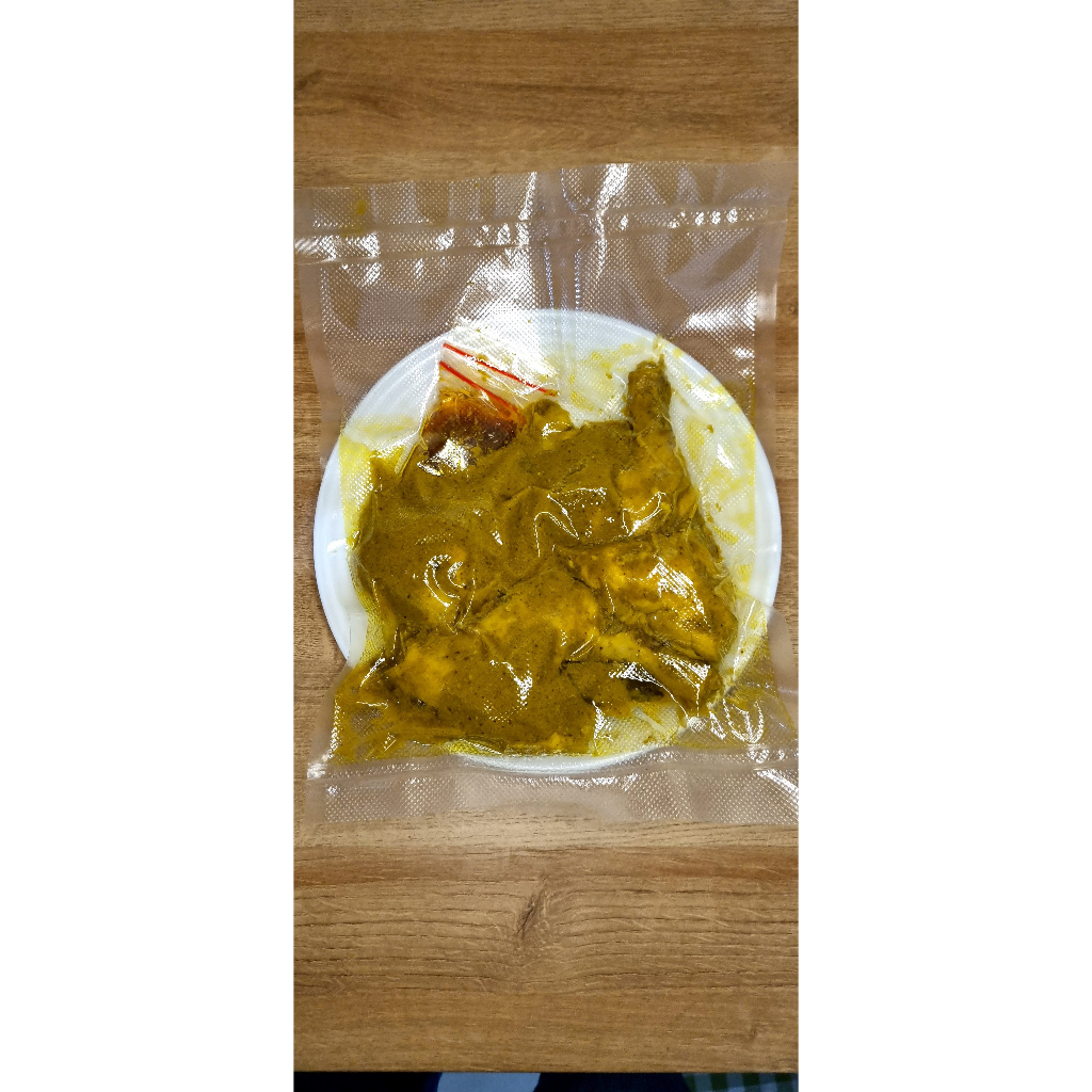

Ayam Ungkep Lengkuas - Ready to Cook/Frozen Food