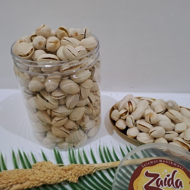 

KACANG PISTACHIO 250GR RENYAH GURIH HALAL OLEH OLEH HAJI UMROH