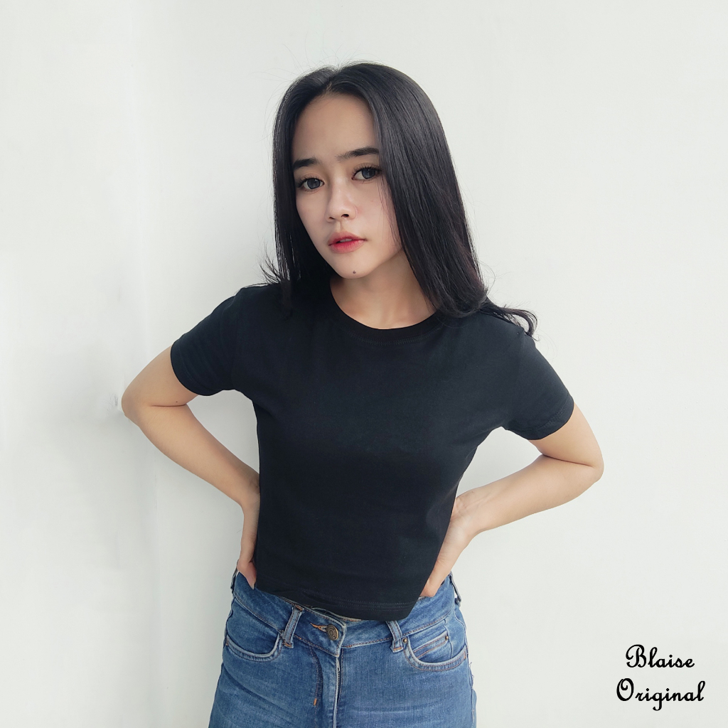 Hitam - Crop Top Korea Kaos Crop Polos Wanita Cotton Combed 24s
