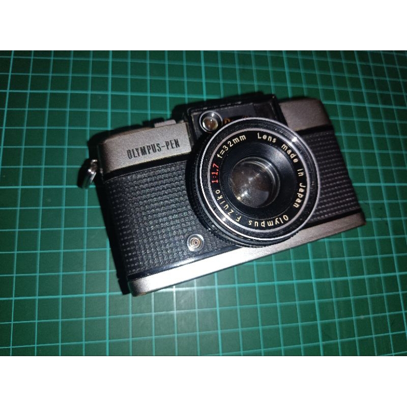 KAMERA ANALOG HALF FRAME - OLYMPUS PEN D3