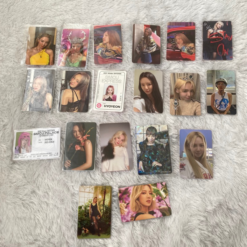 SNSD Hyoyeon Photocard SMCU Perfume Forever1