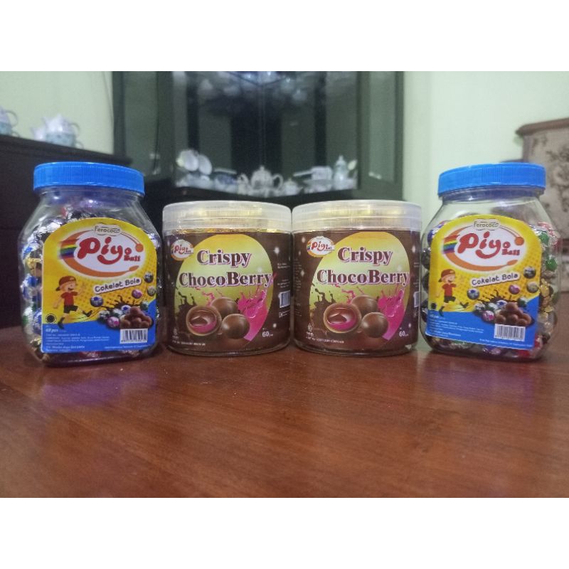 

Piyo Ball & Crunchy Choco Berry