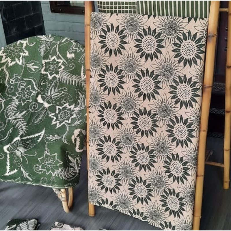 kain batik sanforized motif bunga matahari hijau